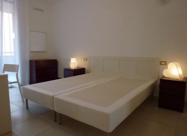 RAGAZZO CEDONO 2 POSTI LETTO IN CAMERA DOPPIA 14 - 10